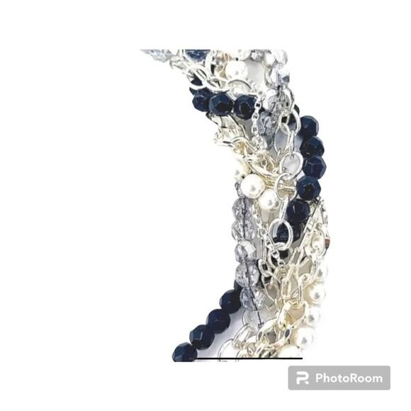 White House Black Market black and silver faux pearl strand necklace NWOT - Picture 2 of 4